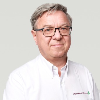 Dr n.med. Maciej Wojtanowski